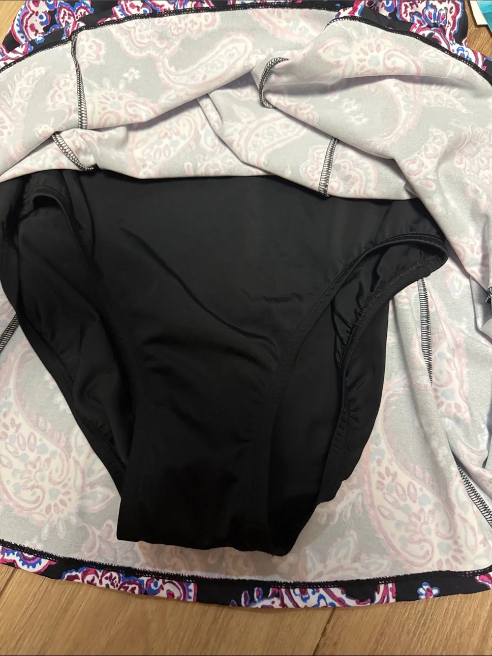 Swim Solutions NWT 10 Black pink blue Paisley SLIMMING One-Piece Swimdress - Picture 5 of 8